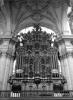 Cathedral, Granada, june 1999. Rolleiflex SL35 + Distagon 35mm, Ilford Delta 100. The organ caught my eye (as organs tend to do), since it wasn't just hidden away somewhere in the back but in plain view, and was heavily ornamented too. Too bad I never heard it play. I had a *very* hard time getting this shot; the lighting was low, my film was slow (I didn't plan for this), and it was only my fast lens (f/1.4), steady stance, and abated breath that made me get away with a 1/8 sec eggs-posure! This also happens to be one of my first split contrast prints.